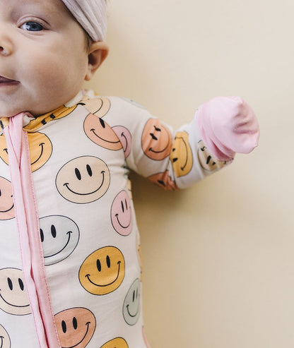 Smiley Bamboo Zip Romper | Pink